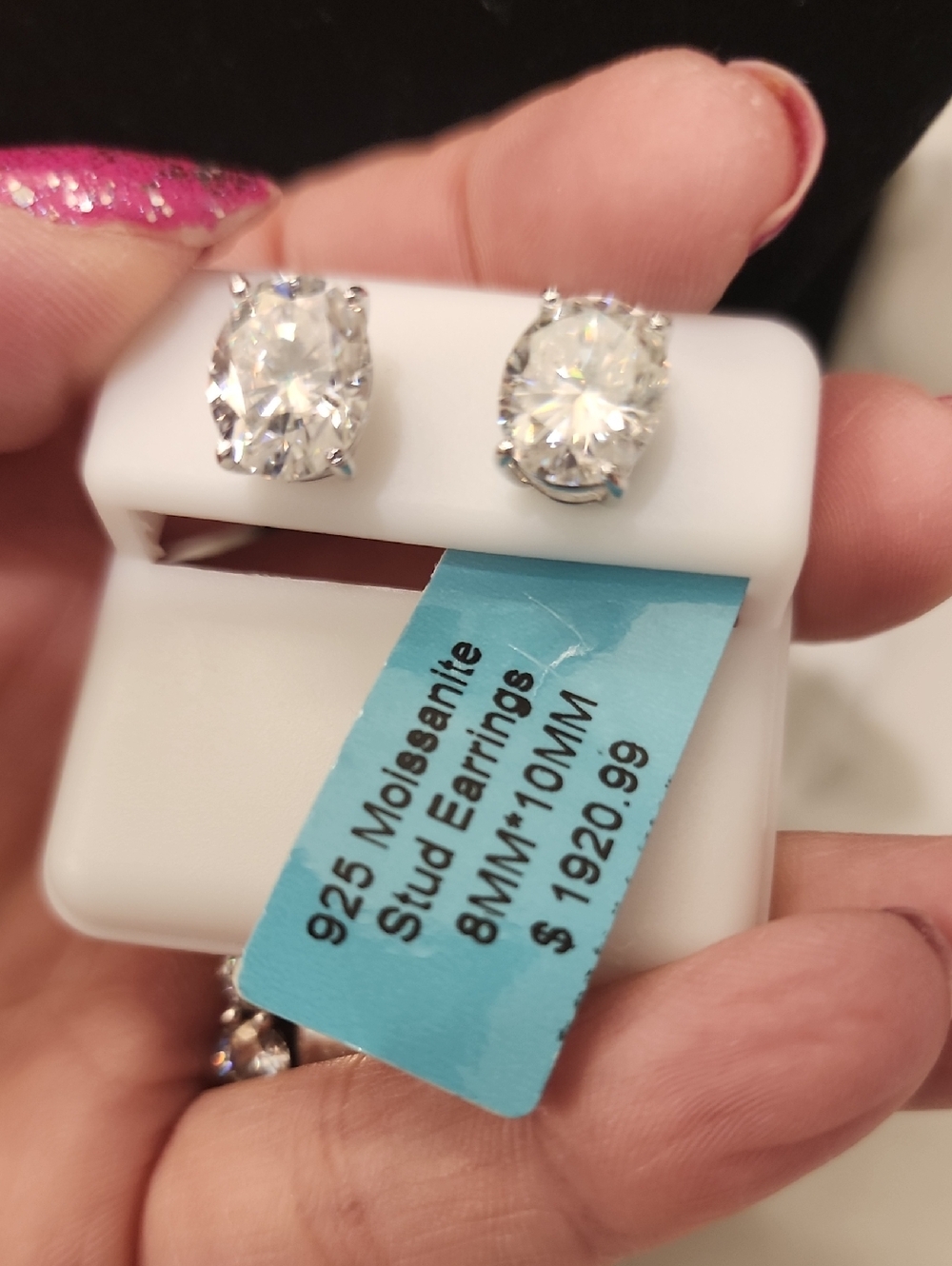 Gorgeous Oval 6ctw Moissanite Diamond Screwback Studs NEW